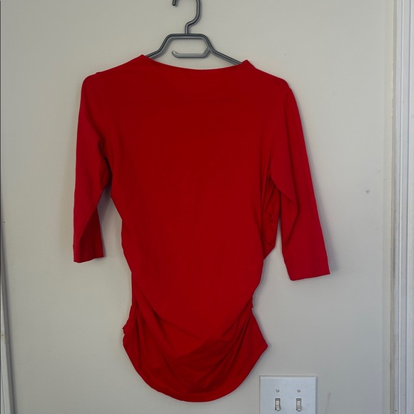 Women's Red Top - Picture 3 of 5